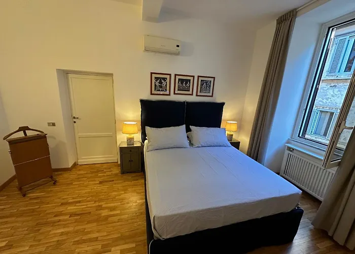 House Of The Sun In Trastevere Апартаменты